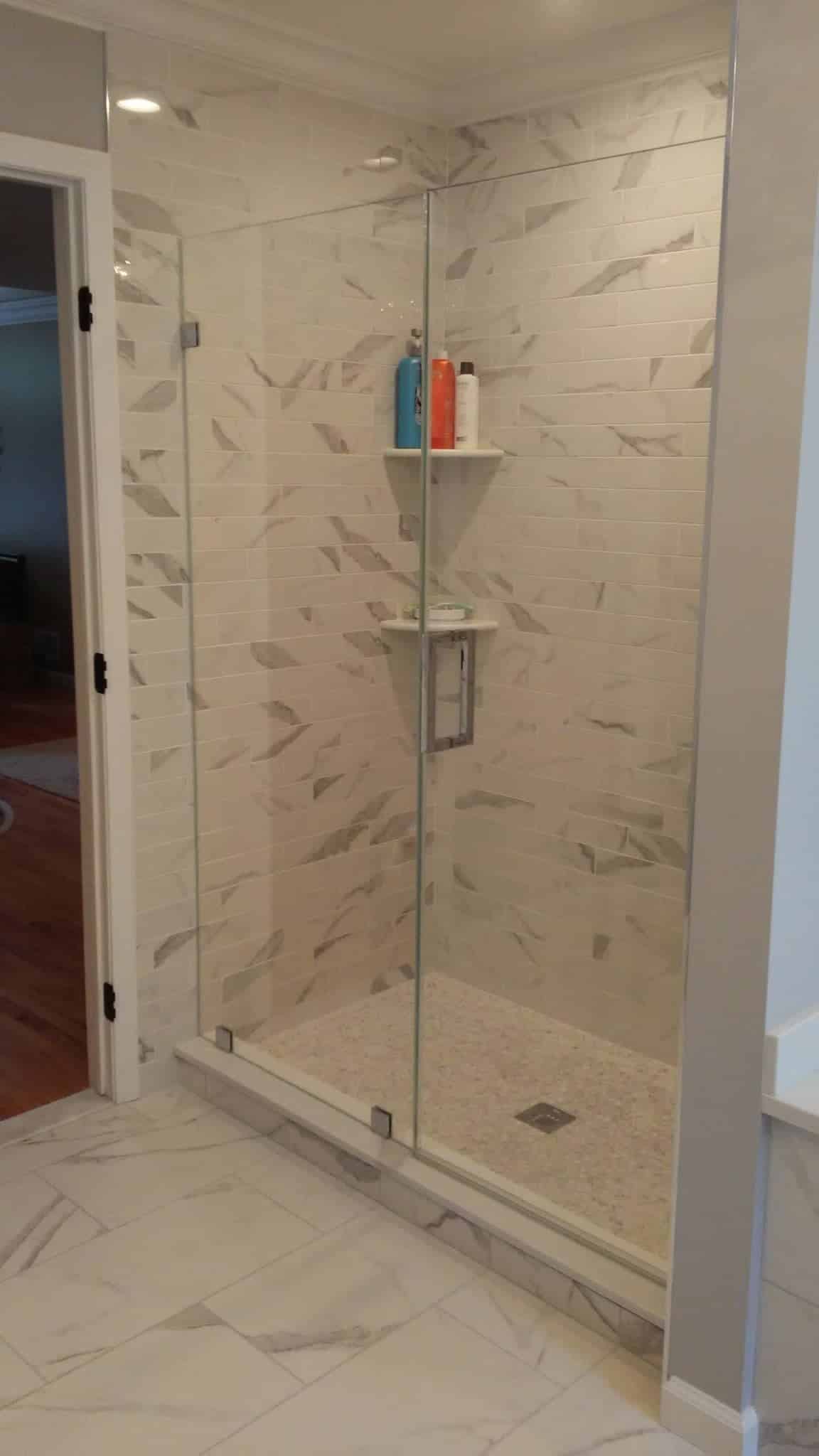 Framed, Semi-Frameless and Frameless Shower Doors Explained.